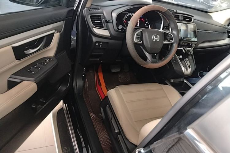 Used Honda CR-V 2021 240TURBO CVT 2WD Comfort Version Driver Seat
