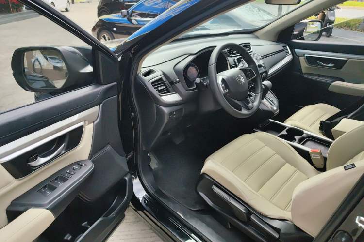 Used Honda CR-V 2021 240TURBO CVT 2WD Comfort Version Driver Seat