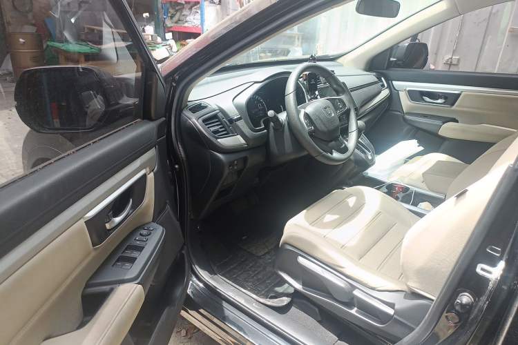 Used Honda CR-V 2021 240TURBO CVT 2WD Comfort Version Driver Seat