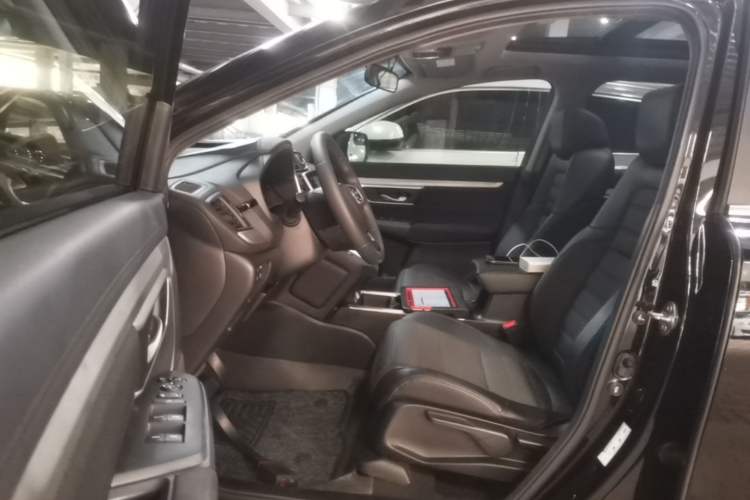 Used Honda CR-V 2021 240TURBO CVT Two-Wheel Drive Urban Edition Driver Seat
