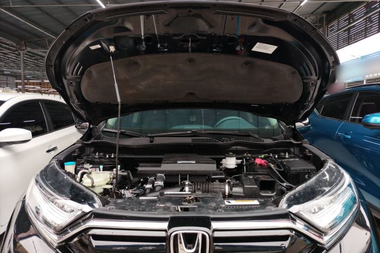 Used Honda CR-V 2021 240TURBO CVT 2WD Comfort Version Engine Bay