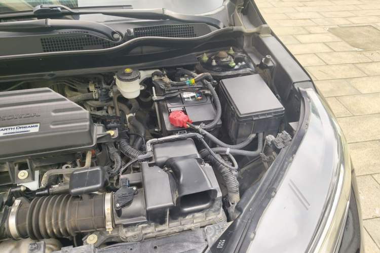 Used Honda CR-V 2021 240TURBO CVT 2WD Comfort Version Engine Bay Left