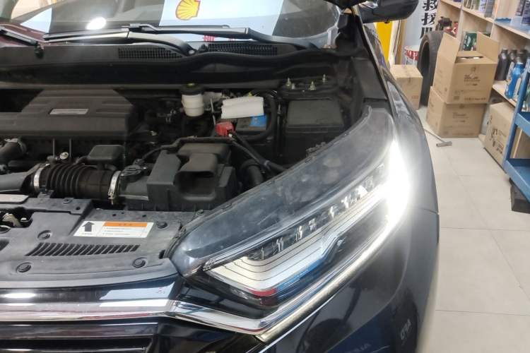 Used Honda CR-V 2021 240TURBO CVT 2WD Comfort Version Engine Bay Left