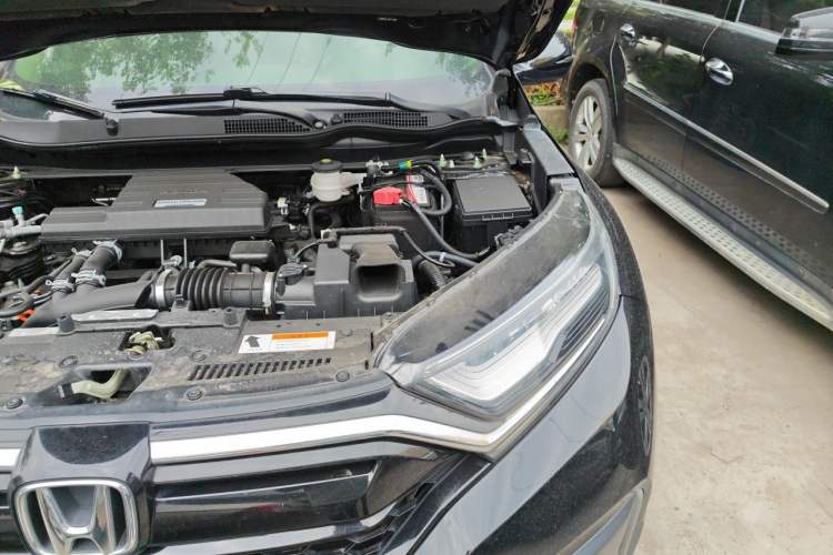 Used Honda CR-V 2021 240TURBO CVT 2WD Comfort Version Engine Bay Left