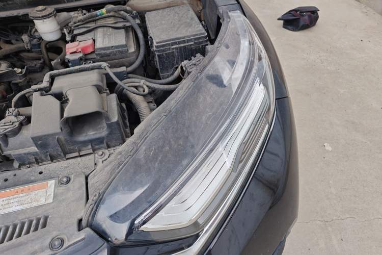 Used Honda CR-V 2021 240TURBO CVT Two-Wheel Drive Urban Edition Engine Bay Left