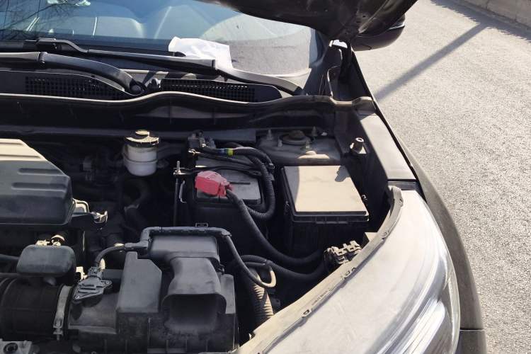 Used Honda CR-V 2021 240TURBO CVT 2WD Comfort Version Engine Bay Left