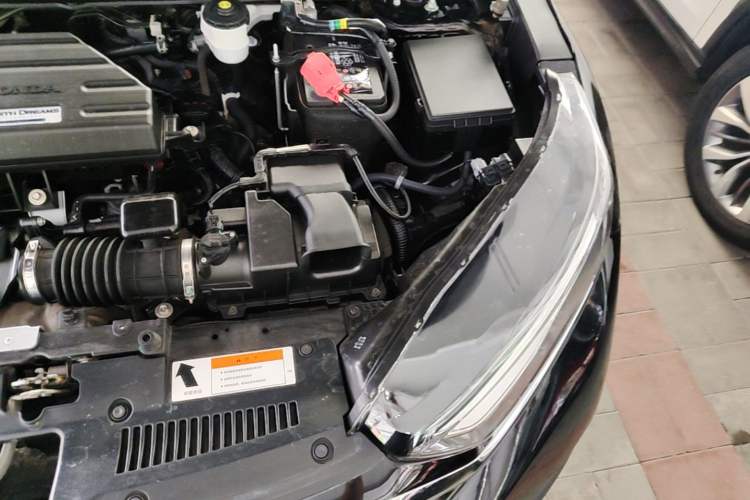 Used Honda CR-V 2021 240TURBO CVT 2WD Comfort Version Engine Bay Left