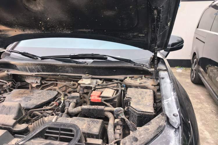 Used Honda CR-V 2021 240TURBO CVT 2WD Comfort Version Engine Bay Left