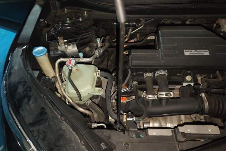 Used Honda CR-V 2021 240TURBO CVT 2WD Comfort Version Engine Bay Right