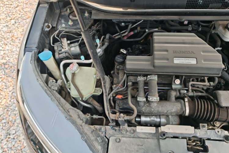 Used Honda CR-V 2021 240TURBO CVT 2WD Comfort Version Engine Bay Right