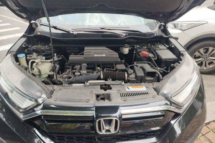 Used Honda CR-V 2021 240TURBO CVT 2WD Comfort Version Engine Bay