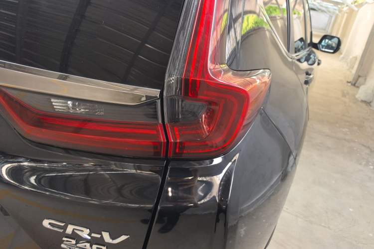 Used Honda CR-V 2021 240TURBO CVT Two-Wheel Drive Urban Edition Exterior 3