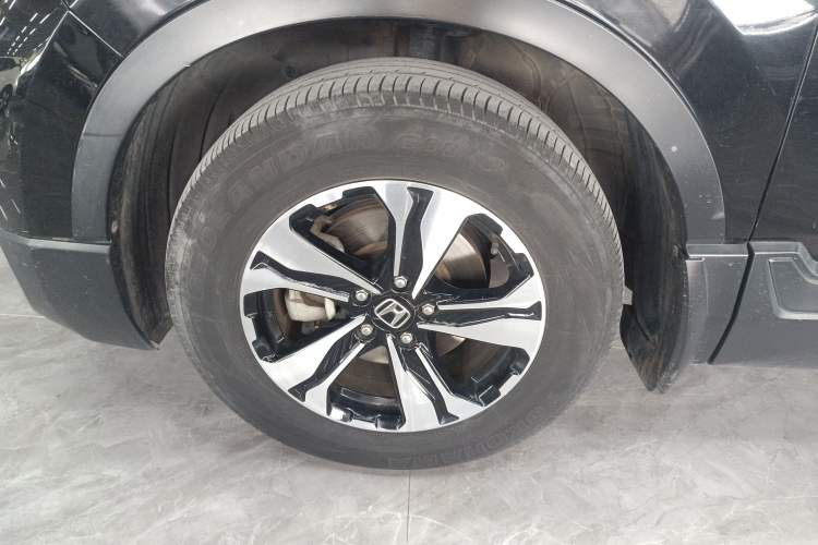 Used Honda CR-V 2021 240TURBO CVT 2WD Comfort Version Exterior 4