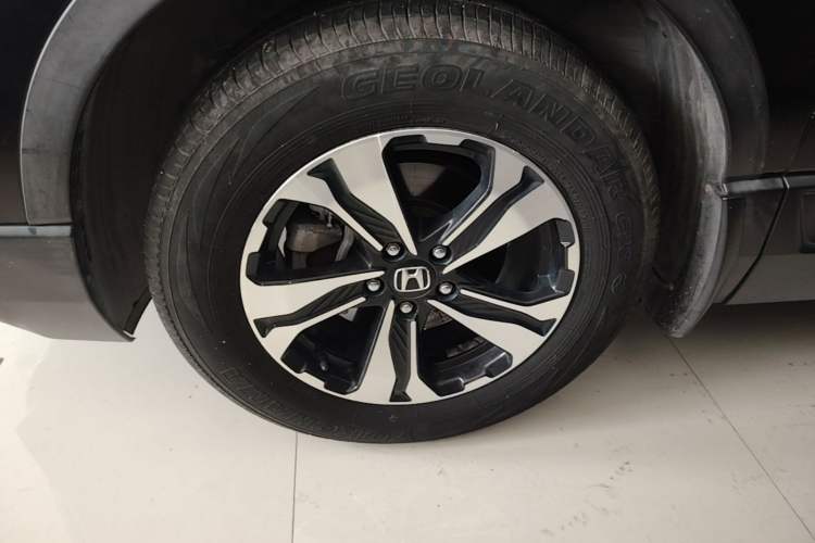 Used Honda CR-V 2021 240TURBO CVT 2WD Comfort Version Exterior 4