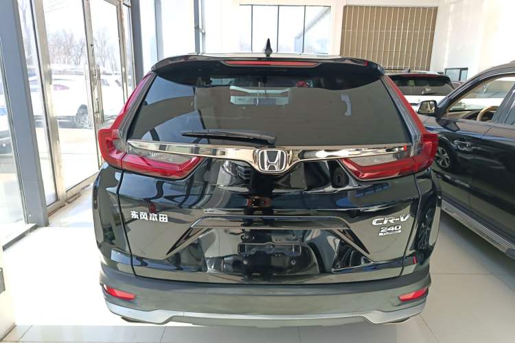 Used Honda CR-V 2021 240TURBO CVT 2WD Comfort Version Exterior 4