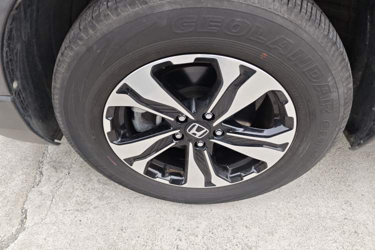 Used Honda CR-V 2021 240TURBO CVT 2WD Comfort Version Exterior 4