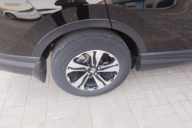 Used Honda CR-V 2021 240TURBO CVT 2WD Comfort Version Exterior 5