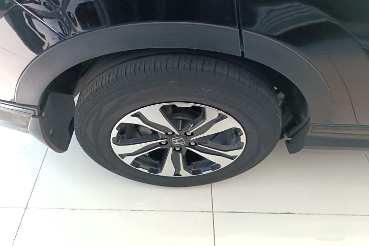 Used Honda CR-V 2021 240TURBO CVT 2WD Comfort Version Exterior 8