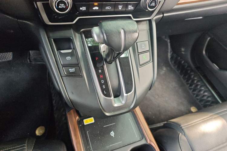 Used Honda CR-V 2021 240TURBO CVT 2WD Fashion Edition Gear Lever