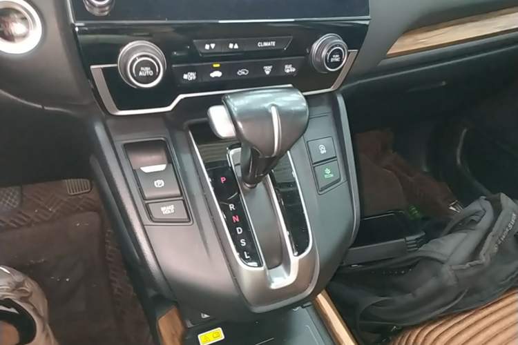 Used Honda CR-V 2021 240TURBO CVT 2WD Fashion Edition Gear Lever