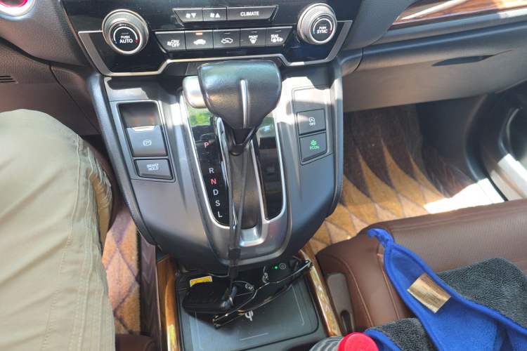 Used Honda CR-V 2021 240TURBO CVT 2WD Fashion Edition Gear Lever