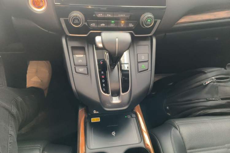 Used Honda CR-V 2021 240TURBO CVT 2WD Fashion Edition Gear Lever