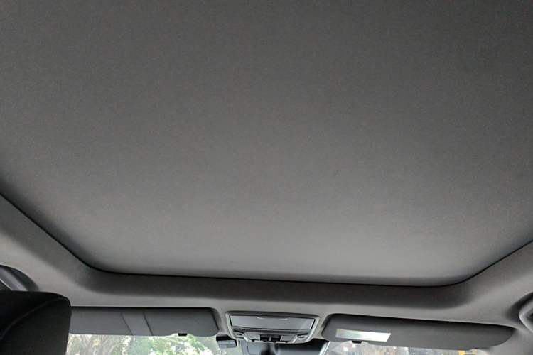 Used Honda CR-V 2021 240TURBO CVT 2WD Fashion Edition Headliner