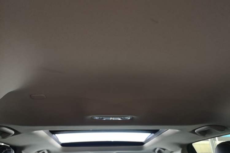 Used Honda CR-V 2021 240TURBO CVT 2WD Comfort Version Headliner