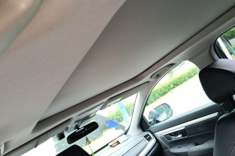 Used Honda CR-V 2021 240TURBO CVT Two-Wheel Drive Urban Edition Headliner
