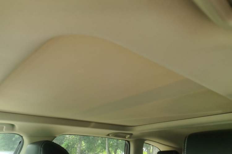 Used Honda CR-V 2021 240TURBO CVT 2WD Comfort Version Headliner
