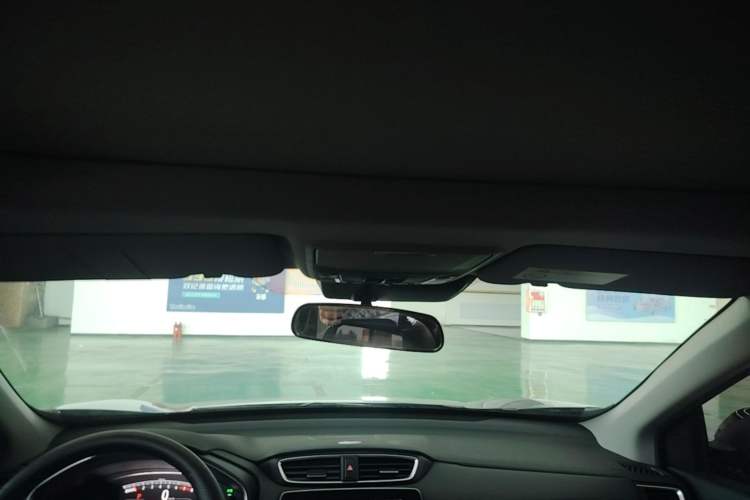 Used Honda CR-V 2021 240TURBO CVT Two-Wheel Drive Urban Edition Headliner