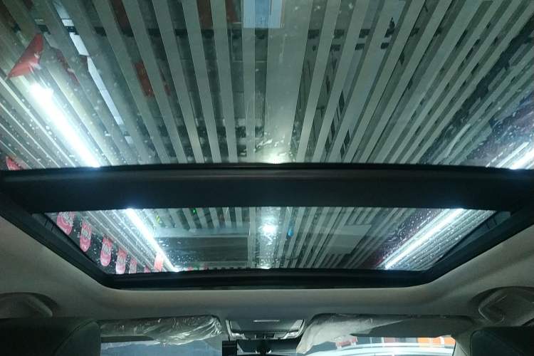 Used Honda CR-V 2021 240TURBO CVT Two-Wheel Drive Urban Edition Headliner