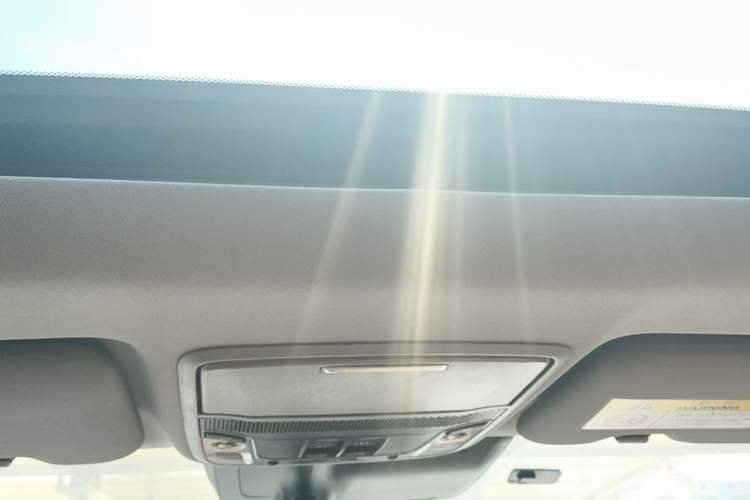 Used Honda CR-V 2021 240TURBO CVT 2WD Fashion Edition Headliner