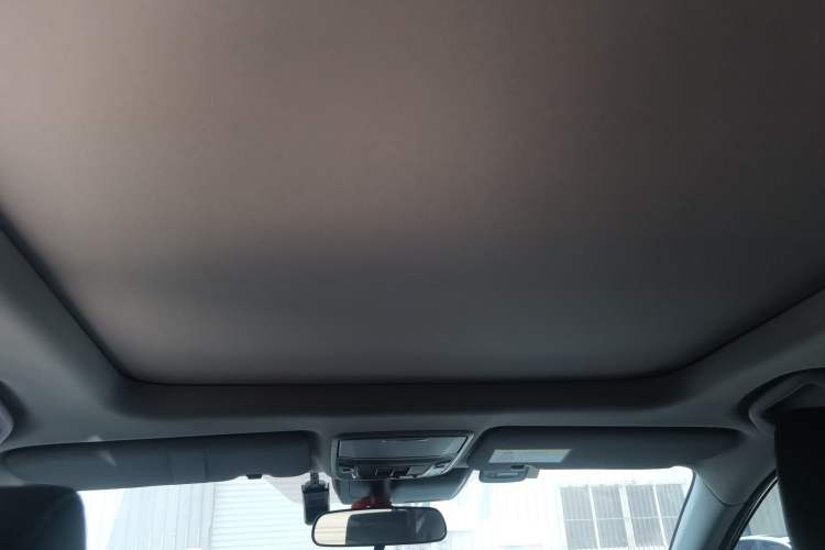Used Honda CR-V 2021 240TURBO CVT Two-Wheel Drive Urban Edition Headliner