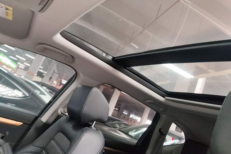 Used Honda CR-V 2021 240TURBO CVT Two-Wheel Drive Urban Edition Headliner