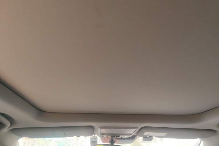 Used Honda CR-V 2021 240TURBO CVT Two-Wheel Drive Urban Edition Headliner