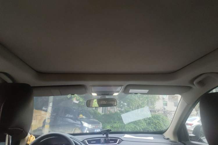 Used Honda CR-V 2021 240TURBO CVT 2WD Comfort Version Headliner