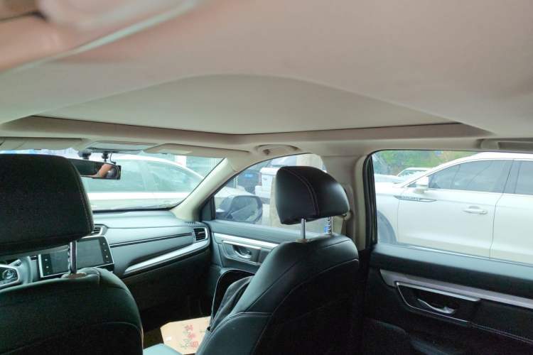 Used Honda CR-V 2021 240TURBO CVT 2WD Comfort Version Headliner