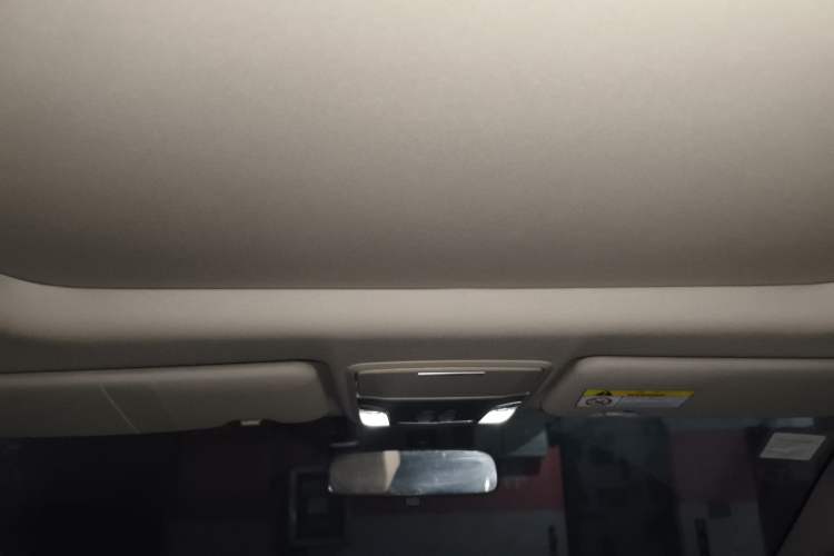 Used Honda CR-V 2021 240TURBO CVT 2WD Comfort Version Headliner