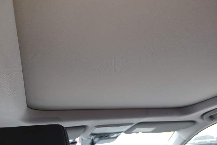 Used Honda CR-V 2021 240TURBO CVT Two-Wheel Drive Urban Edition Headliner