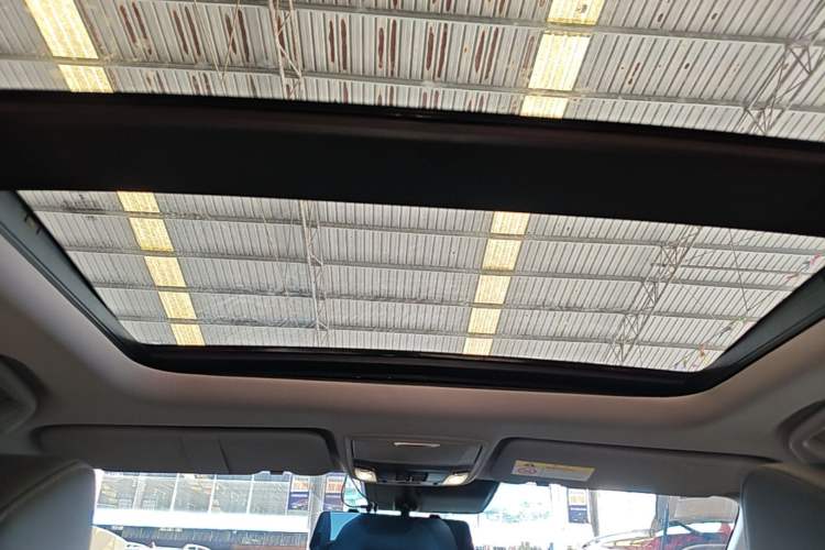 Used Honda CR-V 2021 240TURBO CVT Two-Wheel Drive Urban Edition Headliner