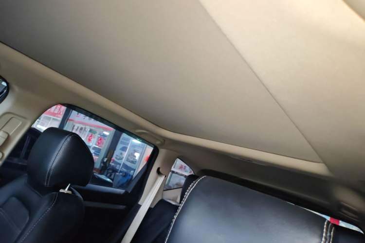 Used Honda CR-V 2021 240TURBO CVT 2WD Comfort Version Headliner