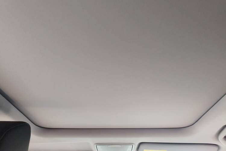 Used Honda CR-V 2021 240TURBO CVT Two-Wheel Drive Urban Edition Headliner