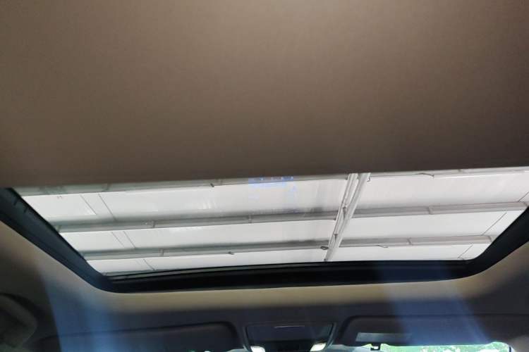 Used Honda CR-V 2021 240TURBO CVT 2WD Comfort Version Headliner