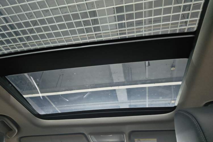 Used Honda CR-V 2021 240TURBO CVT Two-Wheel Drive Urban Edition Headliner