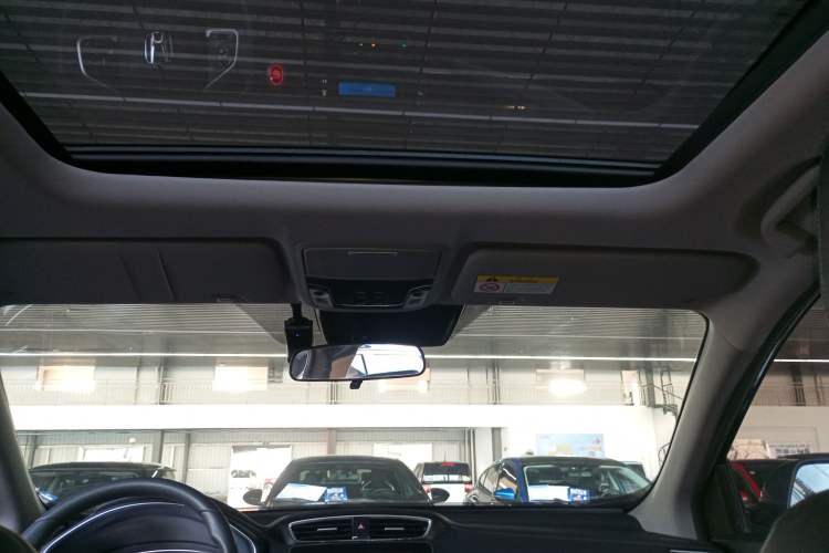 Used Honda CR-V 2021 240TURBO CVT Two-Wheel Drive Urban Edition Headliner