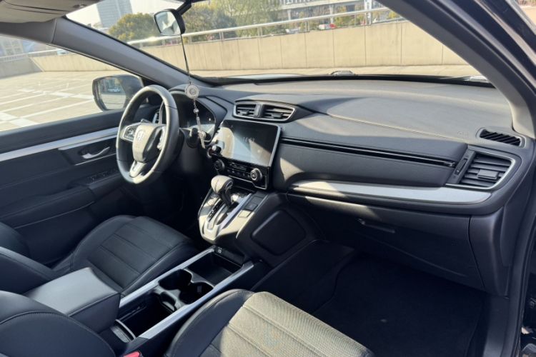 Used Honda CR-V 2021 240TURBO CVT Two-Wheel Drive Urban Edition Interior 1