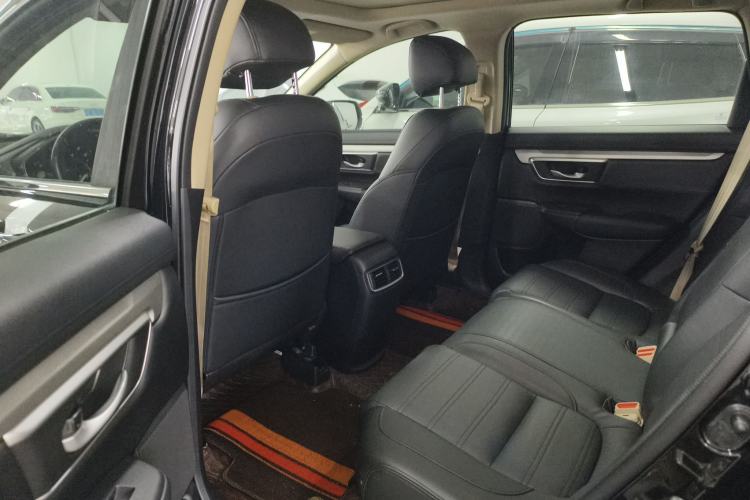 Used Honda CR-V 2021 240TURBO CVT 2WD Comfort Version Interior 1