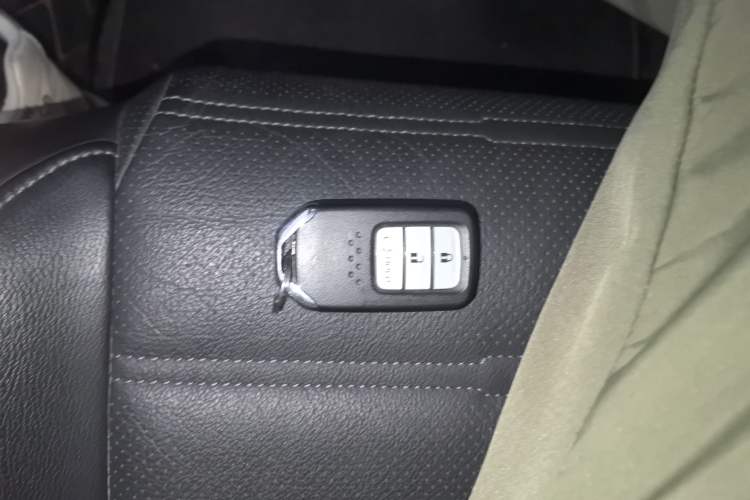 Used Honda CR-V 2021 240TURBO CVT 2WD Fashion Edition Interior 1