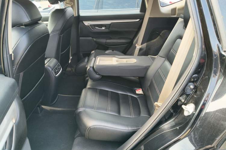 Used Honda CR-V 2021 240TURBO CVT 2WD Comfort Version Interior 2